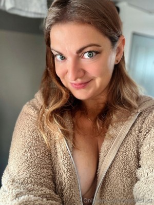 leonieslust Photo #9