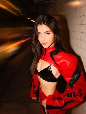 Andrea Botez Photo #56