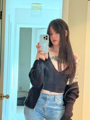 Anisa Jomha Photo #51