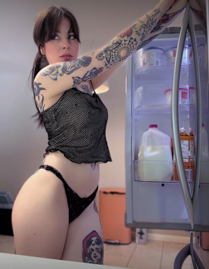 Anisa Jomha Photo #61