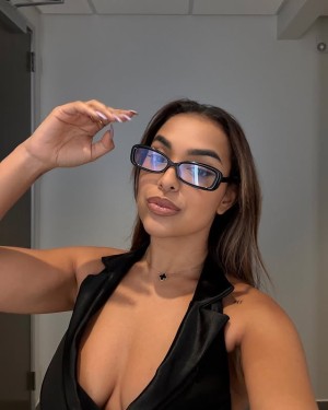 Ashley Nicole Photo #32