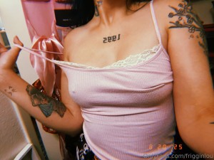 frigginlou Photo #45