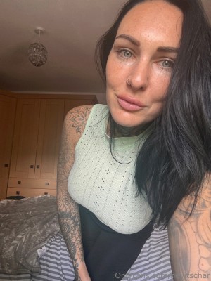 heyitschar Photo #23