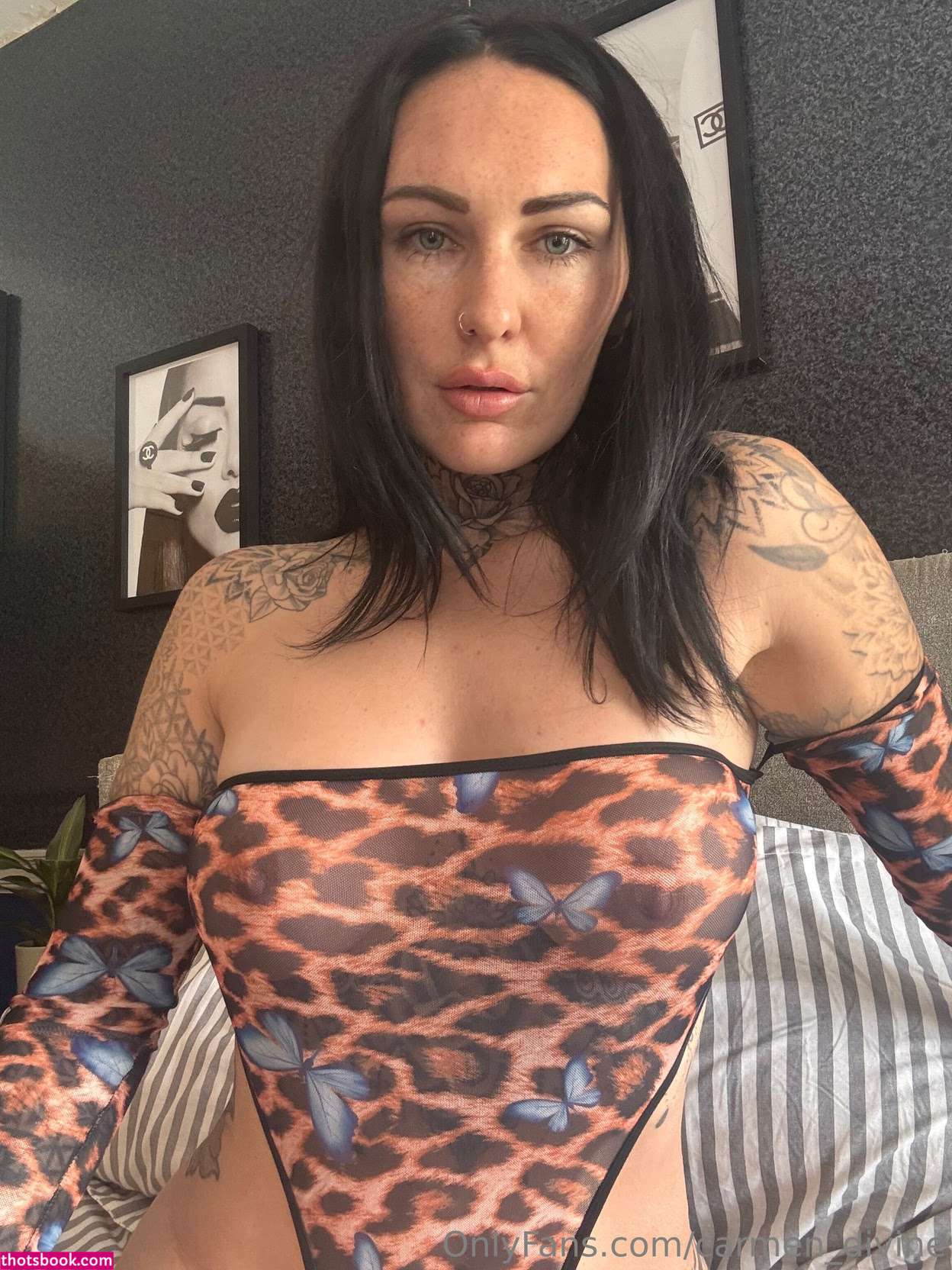 heyitschar Photo #37