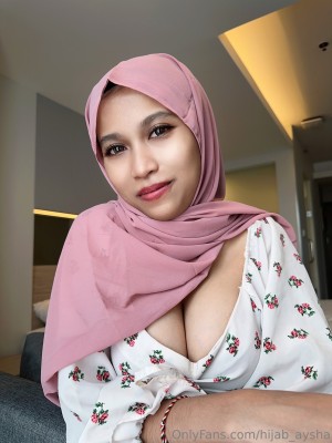 Hijab Aysha Photo #34