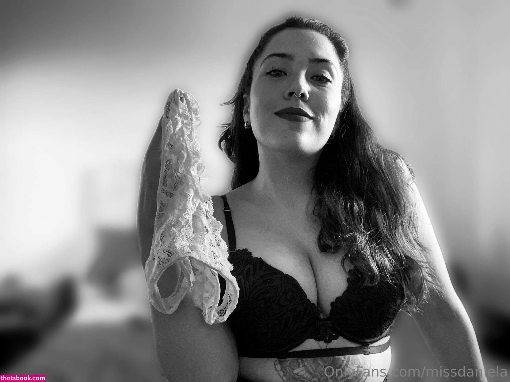 kinkydaniela Photo #28