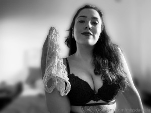 kinkydaniela Photo #28