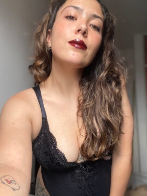 kinkydaniela Photo #33