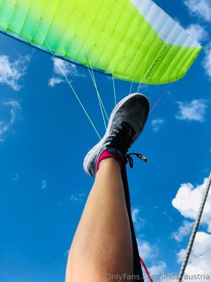 Linda Austria Photo #1