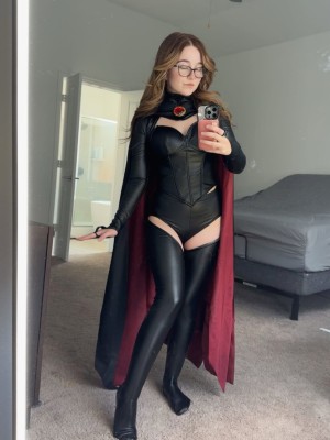 Lyssaurora Photo #27