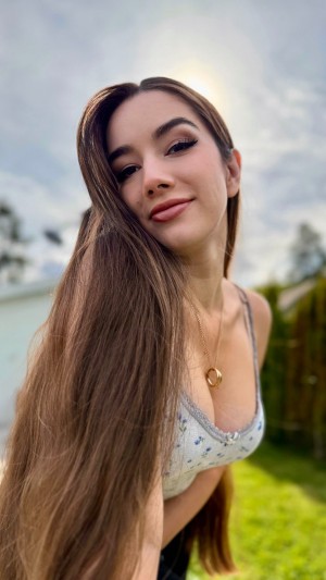 Miss Mikkaa Photo #6