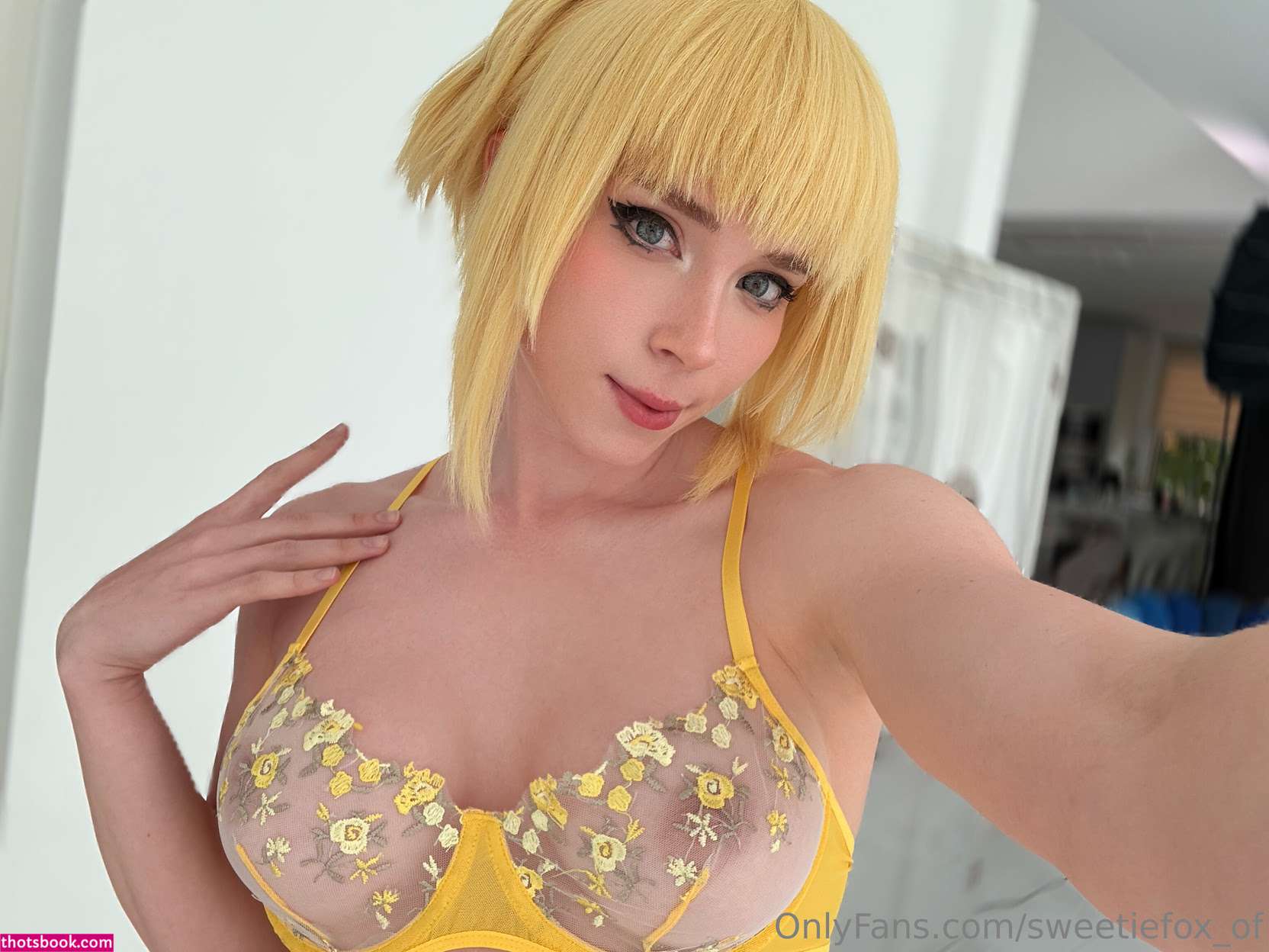 Moonfleur Photo #971