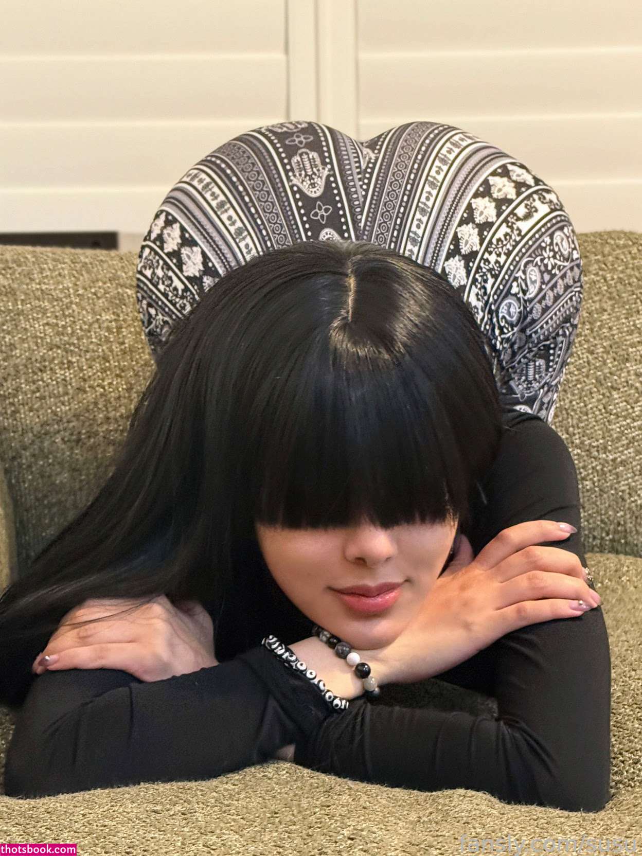 Swimsuit Succubus Photo #124