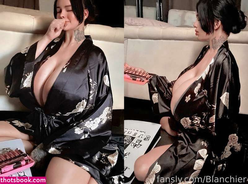 Theimpartialbunny Photo #49