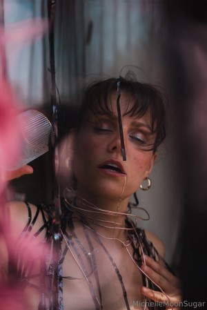 Ellie Land Photo #284