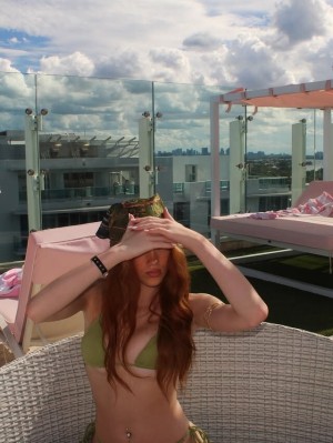 Aurorafoxxxx Photo #26