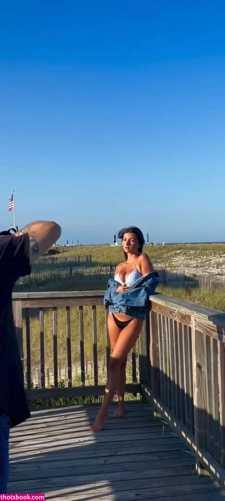 Gianna Thimons Photo #26