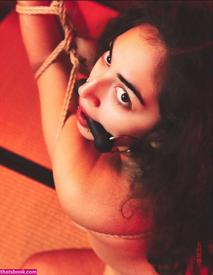 Cherryknotty Photo #2