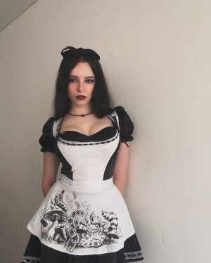 Raven Numan Photo #1