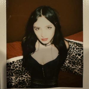 Raven Numan Photo #9