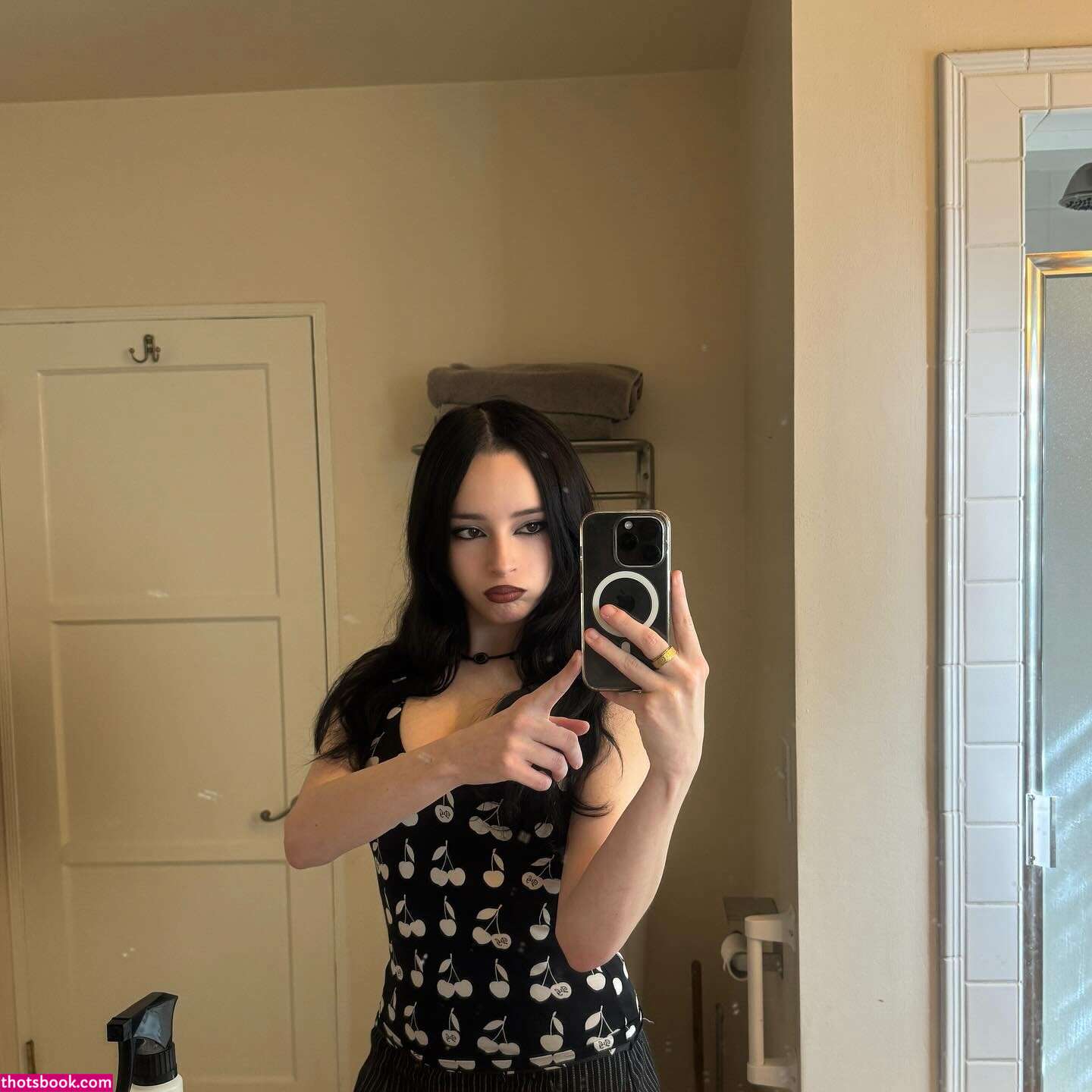 Raven Numan Photo #35