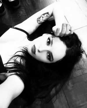 Raven Numan Photo #24