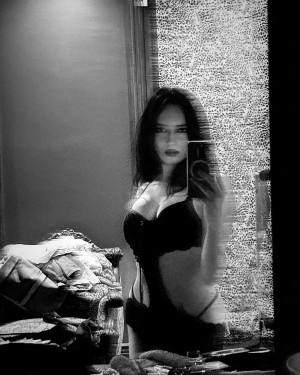 Raven Numan Photo #25