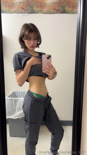 ashleyadamsss Photo #1