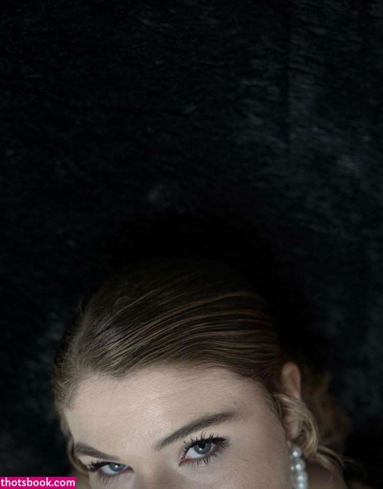 Katelyn Marie Photo #21