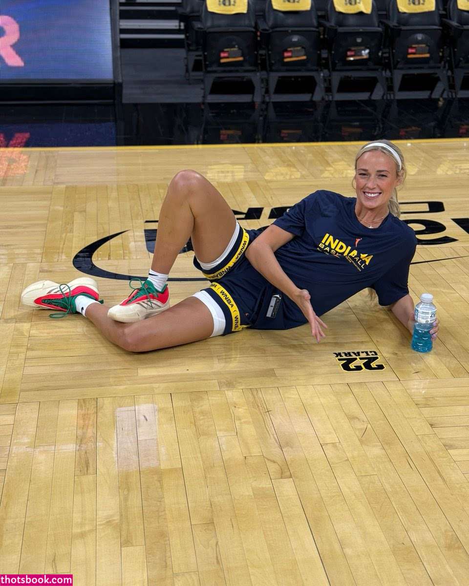 Sophie Cunningham Photo #3