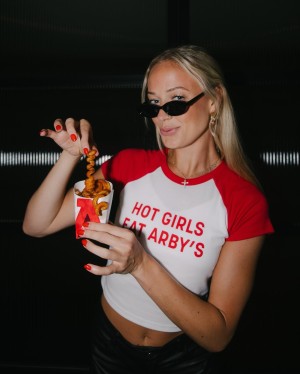 Sophie Cunningham Photo #39