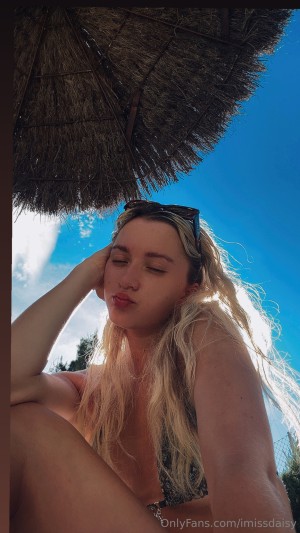 imissdaisy Photo #16