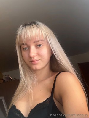imissdaisy Photo #32