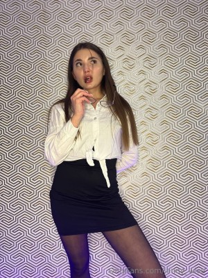 Jenny Wise Photo #18