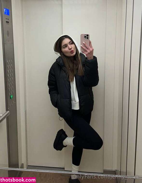 Jenny Wise Photo #31