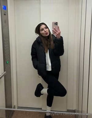 Jenny Wise Photo #31