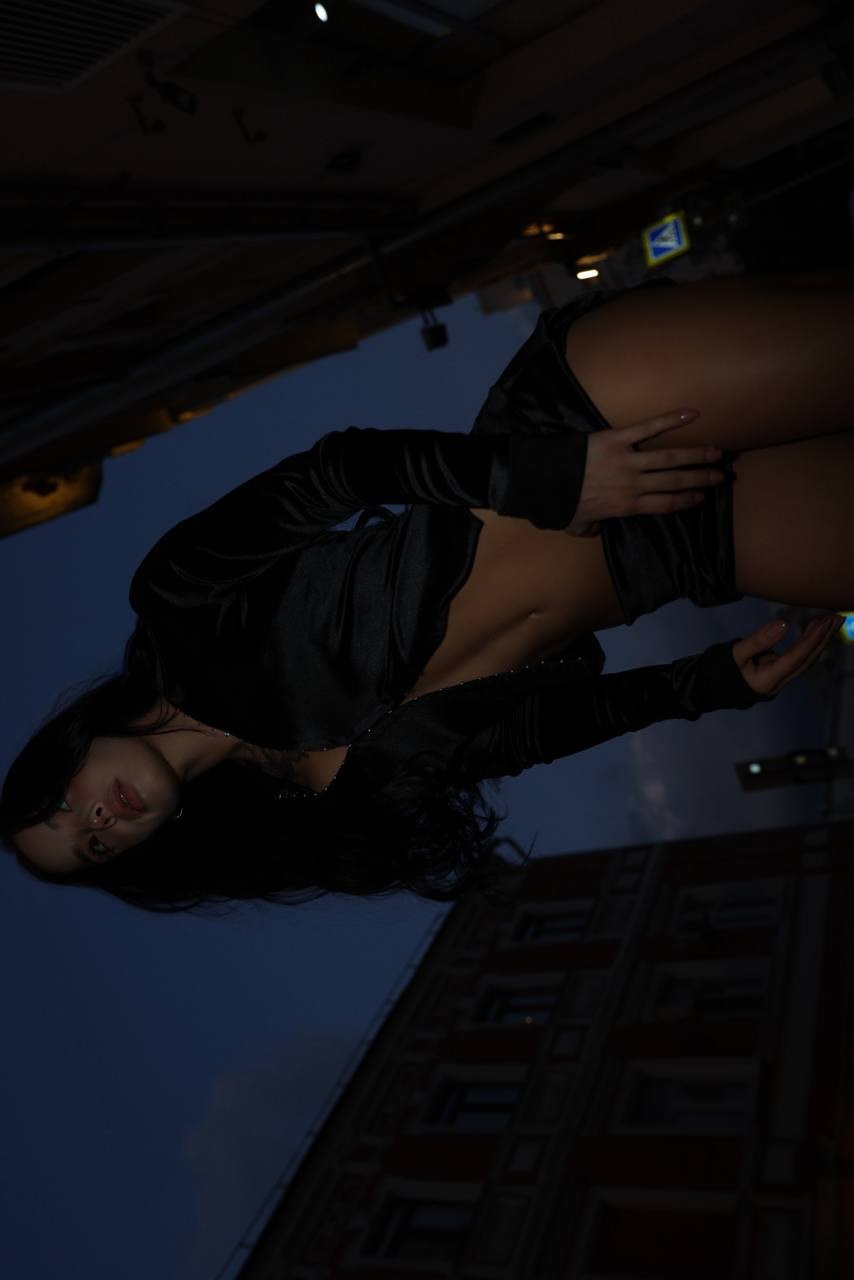 lyna_com Photo #43