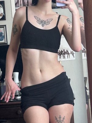 gaythotgirlson Photo #8