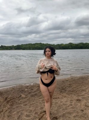 keziahmoua Photo #12