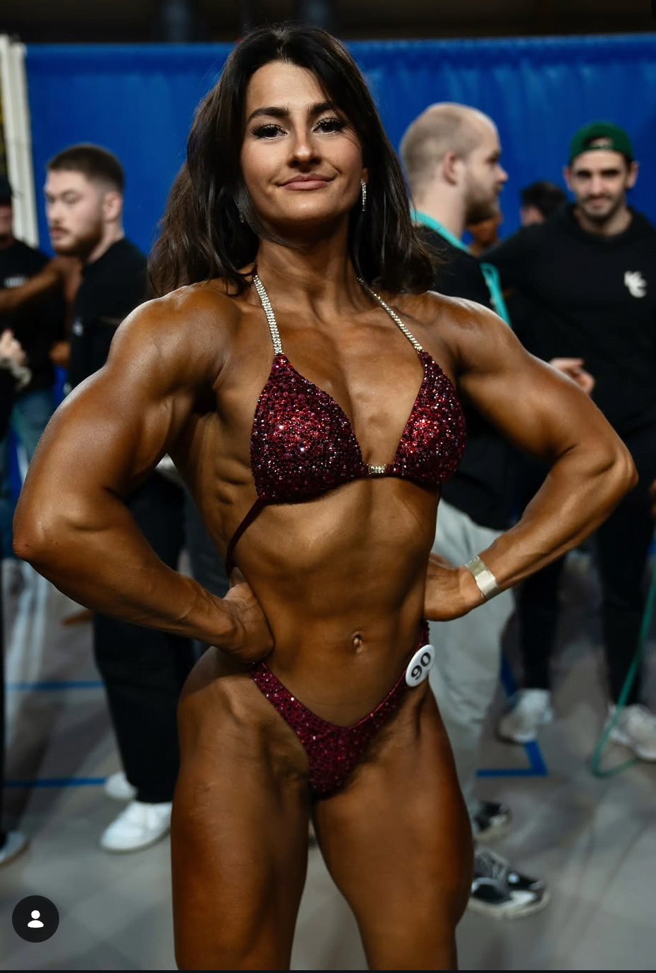 Nadine van Oosten Photo #11