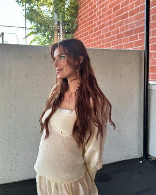 Bella Thorne Photo #433
