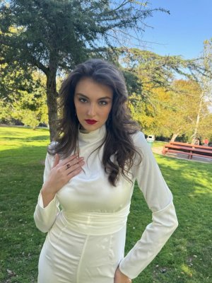 Rachel Michelle Photo #327