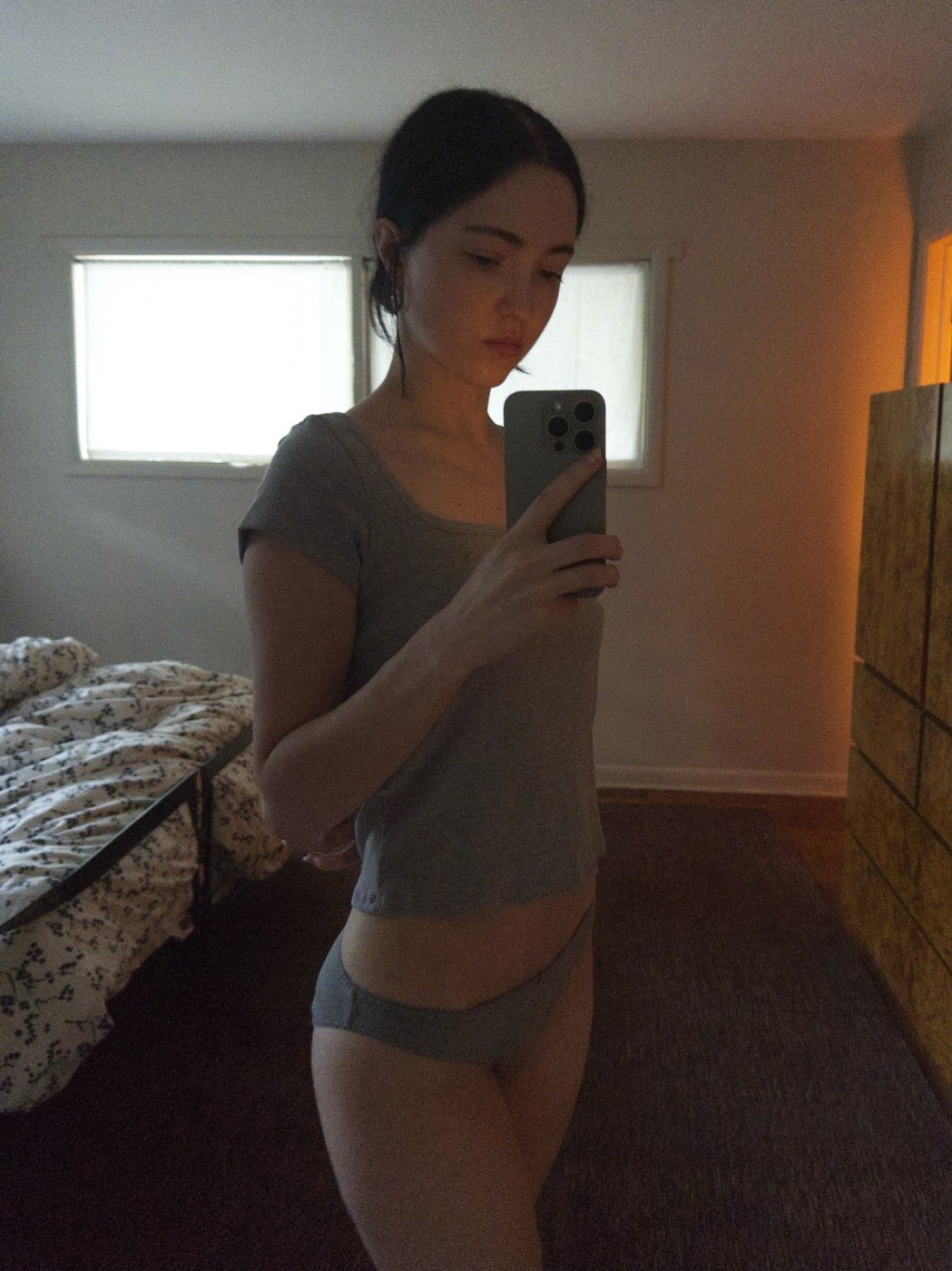 zoeplzshutup Photo #88