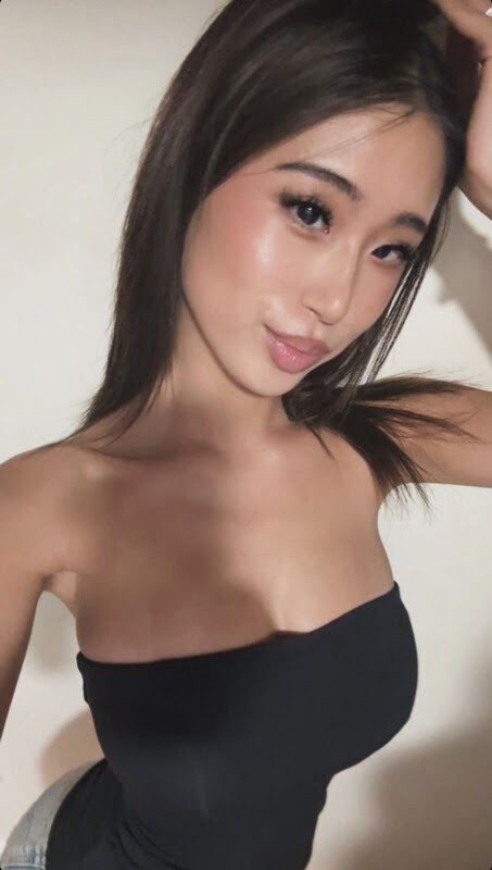 selinaatk Photo #3