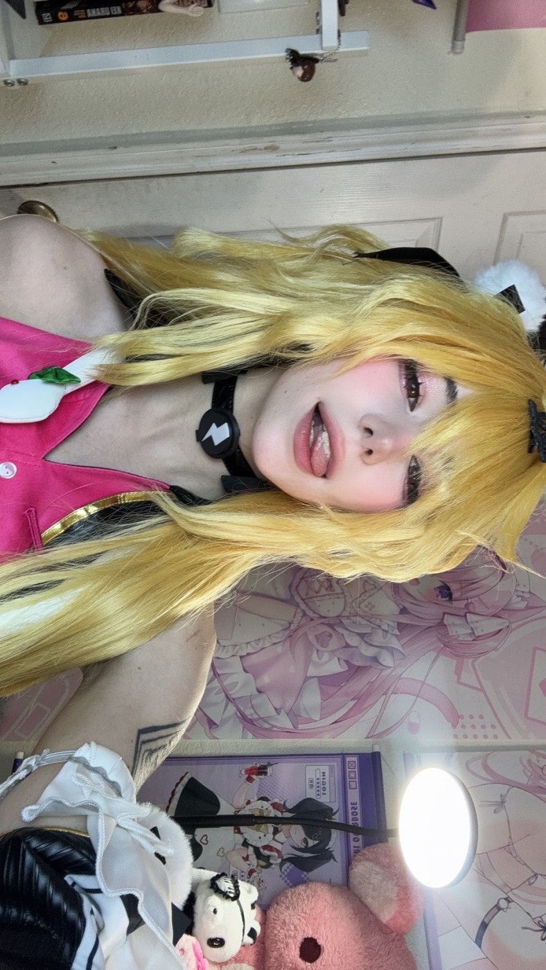 ashisbees Photo #33