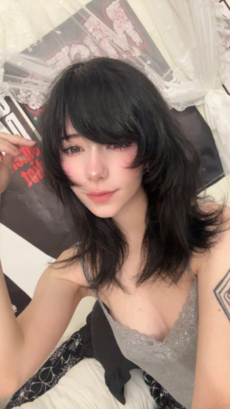 ashisbees Photo #38