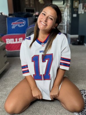 Cheer.bearr22 Photo #75
