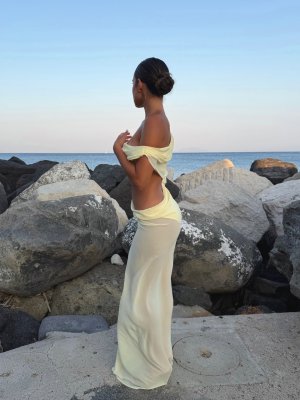 Ella Mendelsohn Photo #81