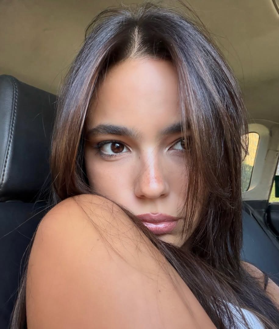 Ella Mendelsohn Photo #125