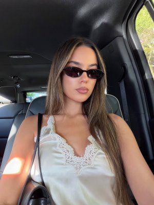 Ella Mendelsohn Photo #128